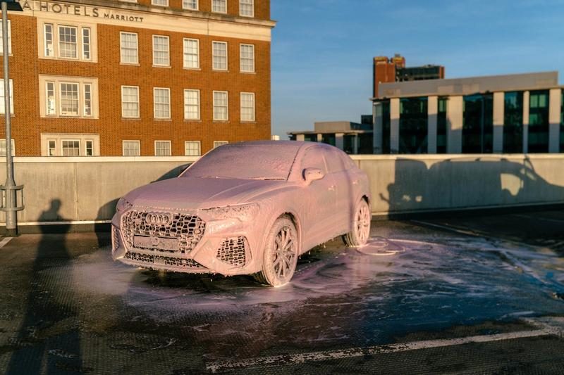 Fully foamed Audi